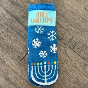Bath & Body Works Blue Hanukkah Shea-Infused Fuzzy Socks - Peace Light Love